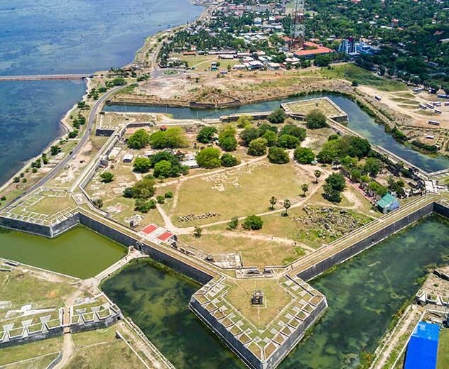 Batticaloa Dutch Fort and Lagoon